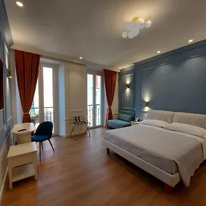 Borgovico 3* קומו