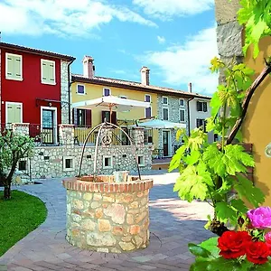 Corte Tamellini 2*, Soave (Verona) Italien